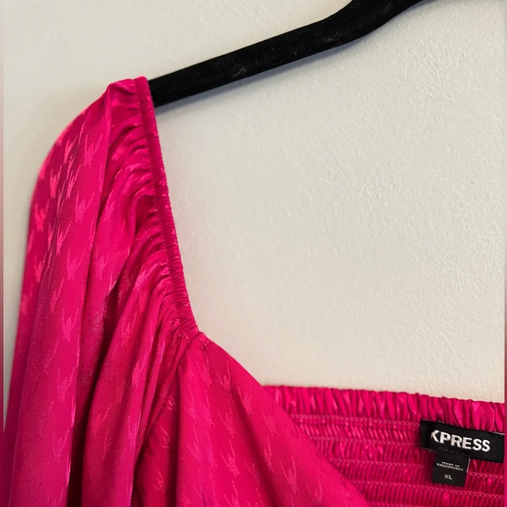 Express Long Sleeve Houndstooth Bodysuit - Picture 4 of 10